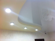 Многоуровневый натяжной потолок на кухне в Саранске